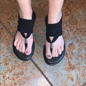 Sanuk sandals